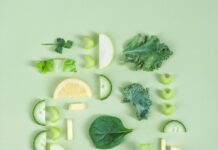 건강한 식사, 식물성 식품의 힘 sliced fruit and vegetables